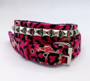 Cinturón leopardo rosa pirámides