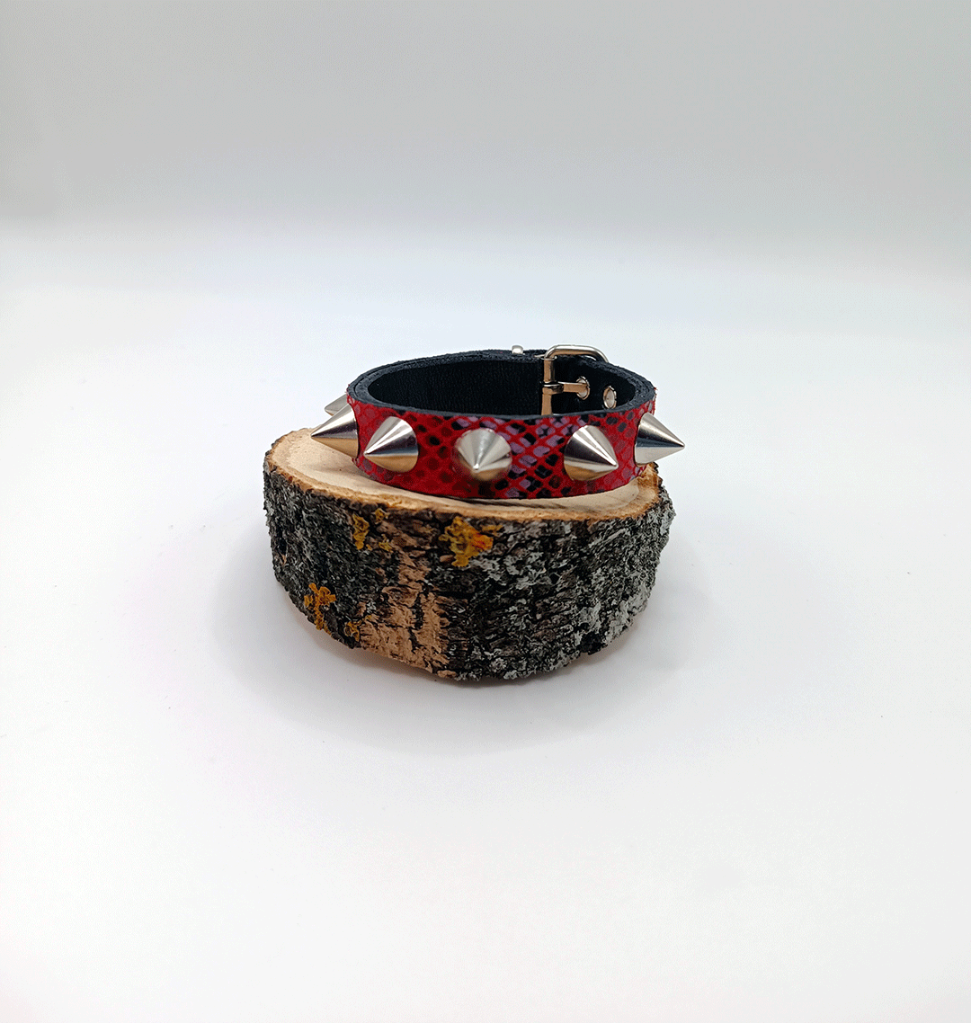 Pulsera serpiente rojo pincho
