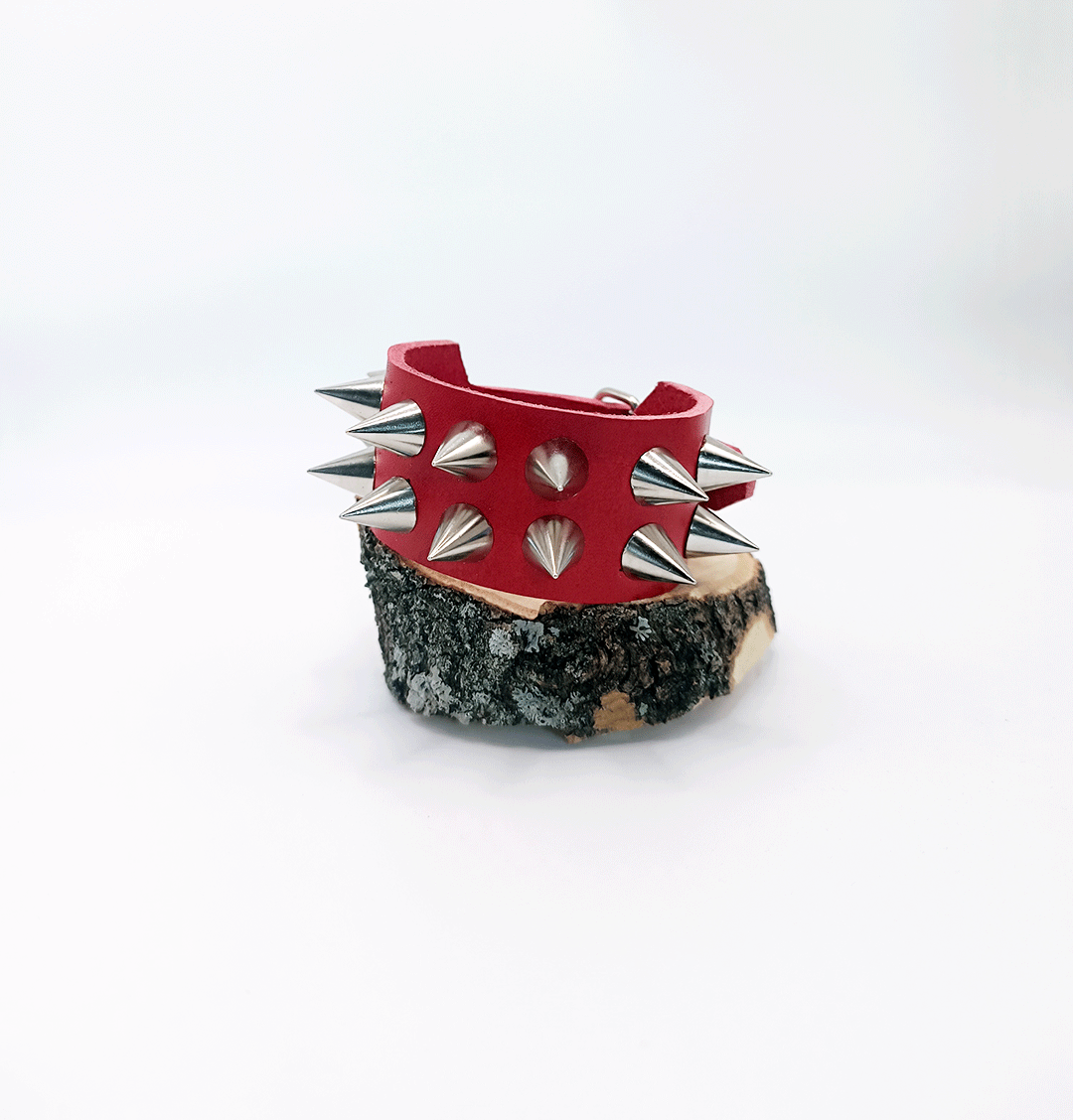Pulsera roja pincho grande